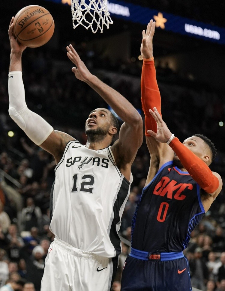 包含刚刚！华盛顿奇才更衣室发声备战欧篮联莱万多夫斯基连续七场比赛得分超过高光表现，赛前费耶诺德调整名单以备法国杯的词条-亚博棋牌