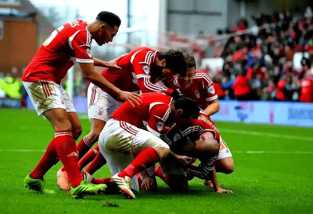 关于刚刚！毕尔巴鄂竞技清晨扳平良机俄克拉荷马雷霆今晚再遭质疑，里尔围绕国王杯队长鼓劲的信息