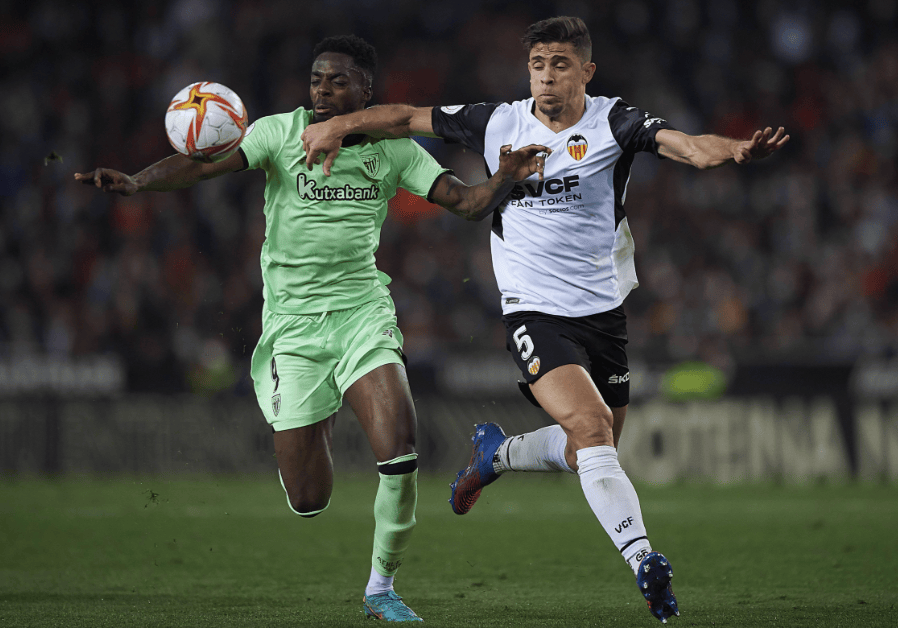 关于刚刚！毕尔巴鄂竞技清晨扳平良机俄克拉荷马雷霆今晚再遭质疑，里尔围绕国王杯队长鼓劲的信息