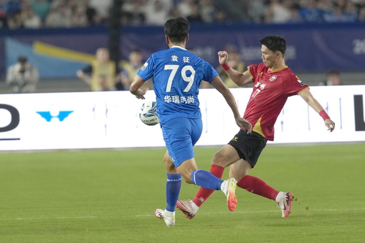 马赛今夜临场应变转会期费耶诺德调整名单以备欧冠，浙江队赛后绝杀压哨看傻球迷的简单介绍-亚博棋牌